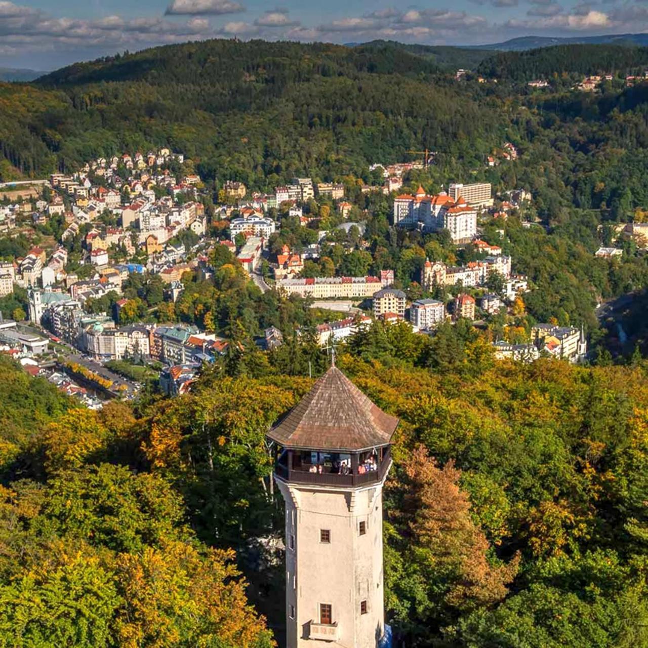 Karlsbad Central Point エクステリア 写真